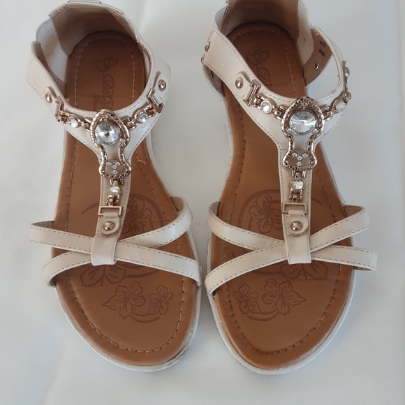 Db Dk 🌞089 Fashion Women's Summer Flat Sz 8 Beige Preowned Good Condition - Picture 3 of 8
